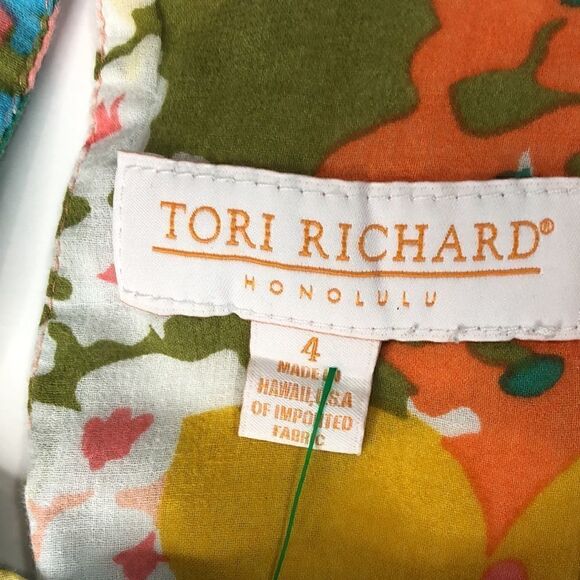 Tori Richard Honolulu Sleeveless Floral Sundress – Tropical Resort Wear - Picture 10 of 11